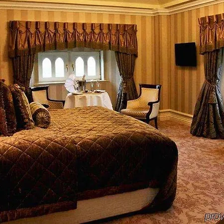 Kilronan Castle Ballyfarnon
