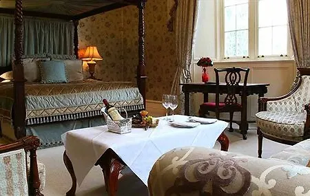 Kilronan Castle Hotel