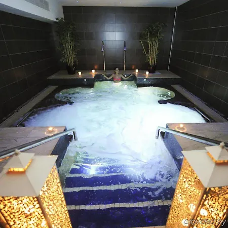 Kilronan Castle Hotel