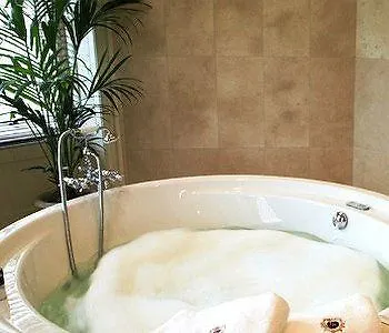 Kilronan Castle Ballyfarnon